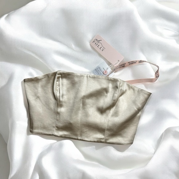 ✨•NWT•Oh Polly Leoni Satin Corset Crop Top - Picture 2 of 5